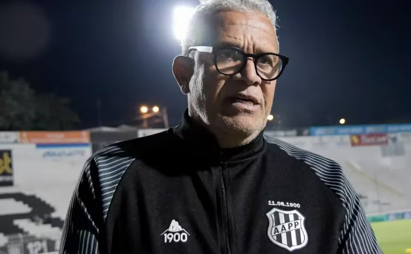 Hélio dos Anjos é punido pelo STJD em nove jogos na Série B de 2024 por xingamentos homofóbicos contra árbitro
