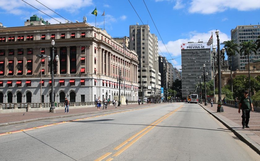 Dia do Trabalhador: o que abre e o que fecha em São Paulo