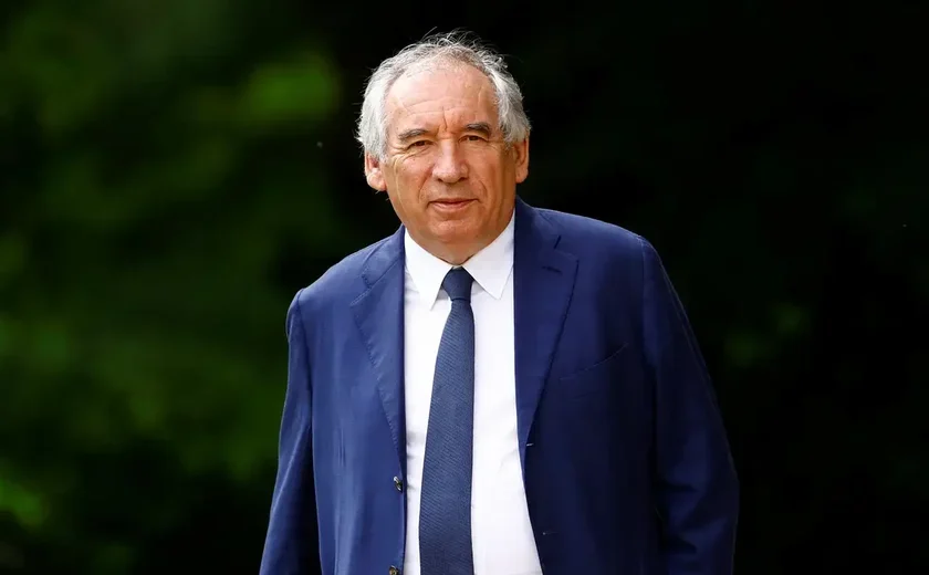 Acordo comercial com EUA é 'dia sombrio' para a UE, diz premiê francês