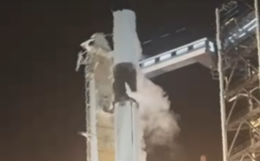 Astronautas da Índia, Polônia e Hungria decolam para Estação Espacial