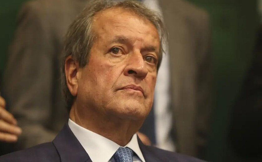 'O pai dele que decide', diz Valdemar sobre impasse entre Eduardo e Tarcísio
