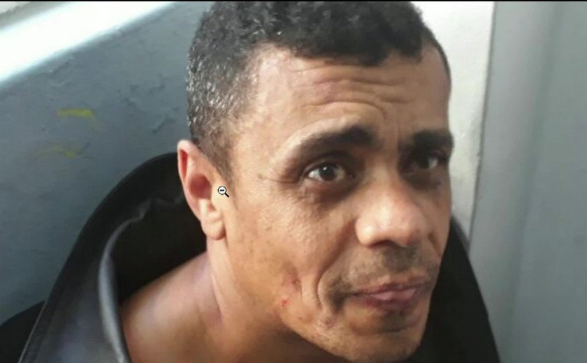 Justiça quebra sigilo de celulares e notebook de agressor de Bolsonaro
