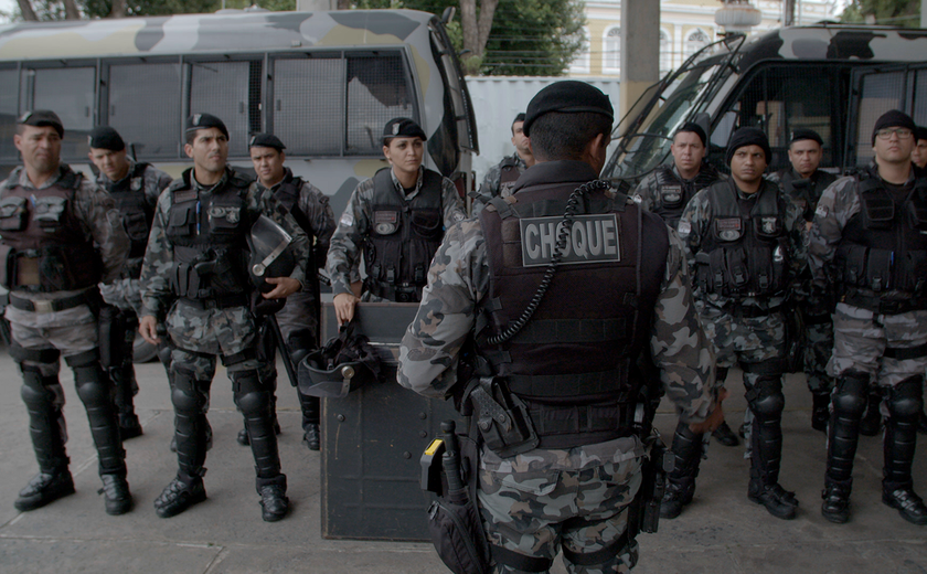 Cineasta pernambucano Marcelo Pedroso lança nova versão de documentário sobre Batalhão de Choque da PM