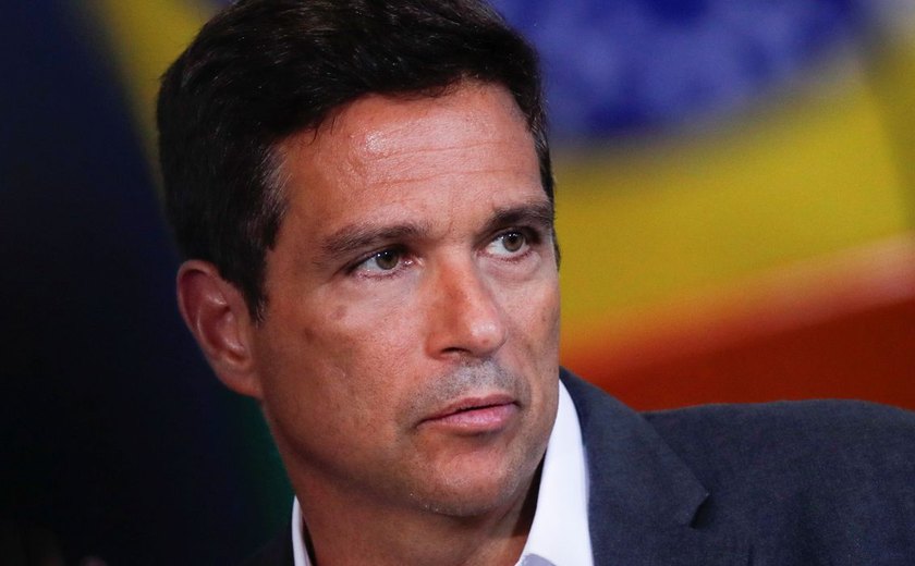 Presidente do Banco Central defende combate a contas fantasmas
