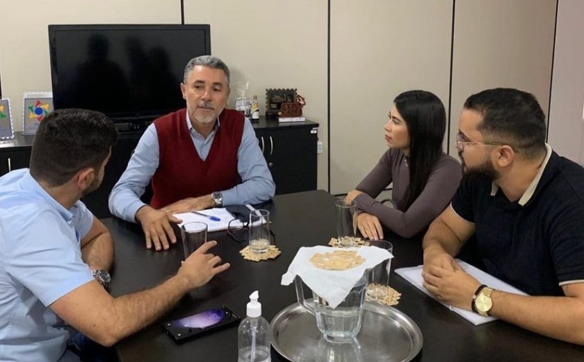 Prefeitura de Belo Monte firma termo de cooperação técnica com a Emater