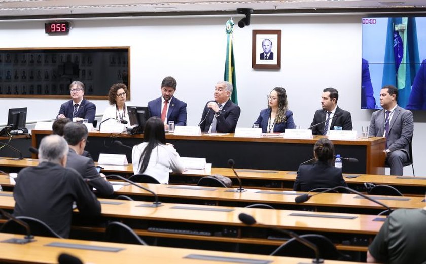 Em reunião na Câmara, participantes sugerem melhorias para o programa Minha Casa, Minha Vida