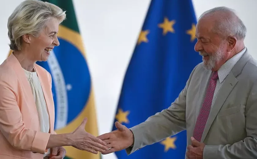 Lula diz que UE cedeu com 'facilidade' para exigências de Trump