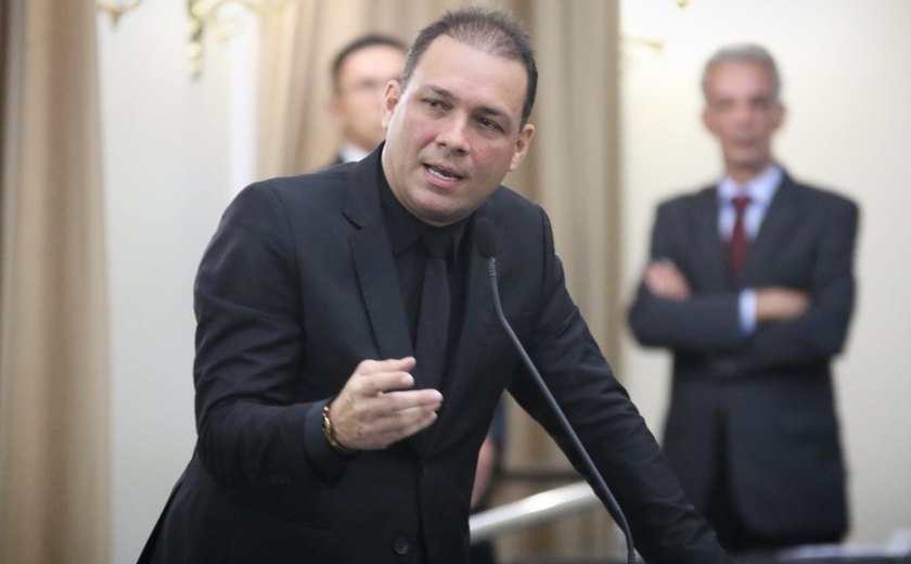 Dudu Ronalsa critica intervenção da Prefeitura de Maceió em obras do Governo do Estado