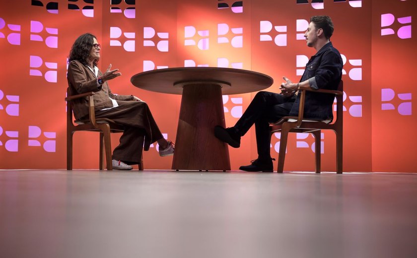 DR com Demori recebe Zélia Duncan nesta terça-feira