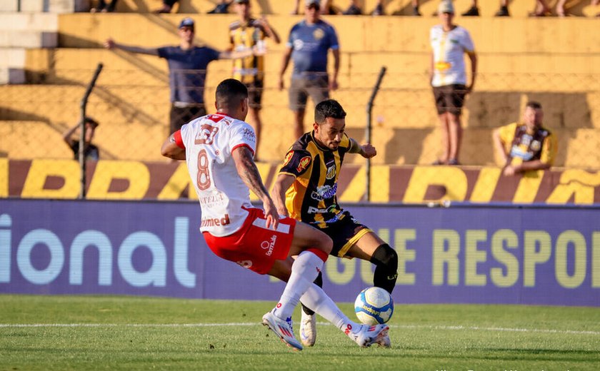 Novorizontino derrota o Vila Nova e volta a se isolar na liderança da Série B