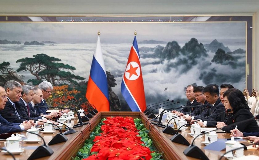Ministra das Relações Exteriores da Coreia do Norte reafirma apoio à Rússia na defesa da soberania