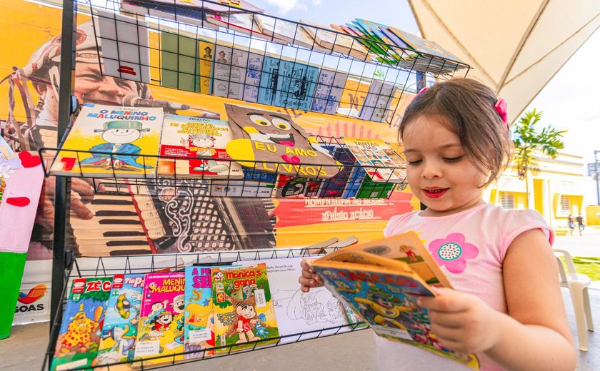 Leitura na Praça: Biblioteca Municipal leva atividades de imersão literária ao Centro