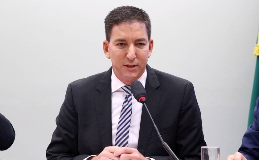 Comentários de Bolsonaro ‘são perturbados’, diz Glenn Greenwald