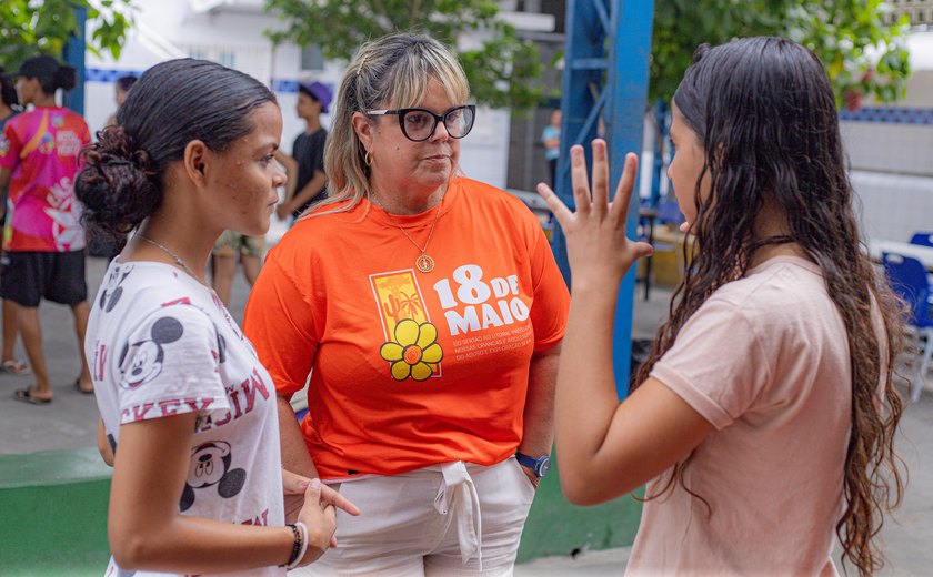 Plataforma combate evasão e estimula permanência de estudantes em escolas municipais