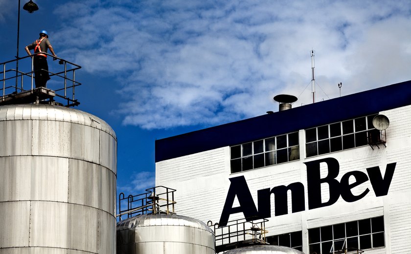 Ambev tem lucro líquido ajustado de R$ 3,085 bi no 2º trimestre, +4,2% em um ano