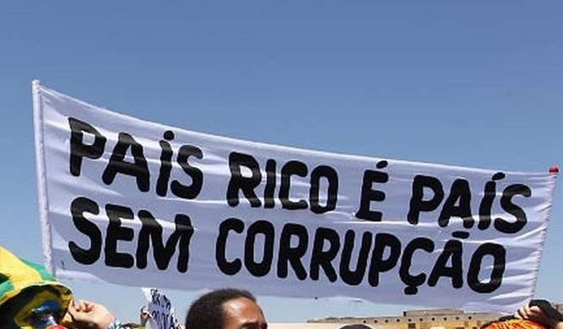 Corruptos não passarão