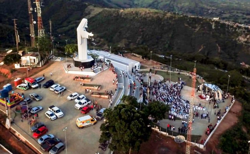 Inauguração: Estátua do Cristo e seu entorno estão revitalizados