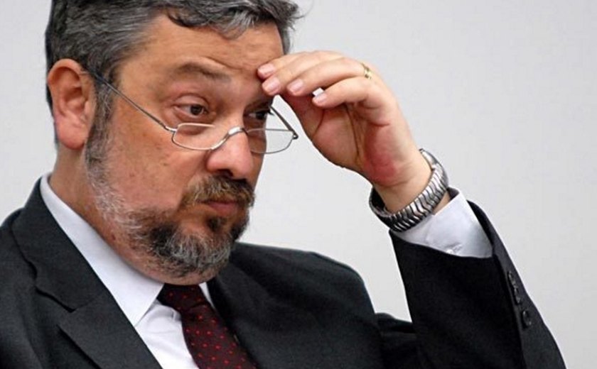 Palocci acusa Lula de interferir em fundos de pensão