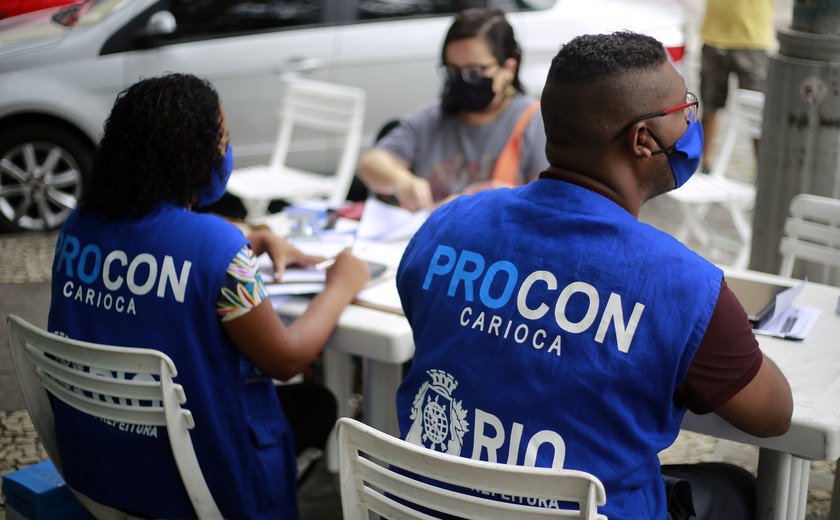 Procon Carioca atende os consumidores interessados em renegociar dívidas hoje e amanhã