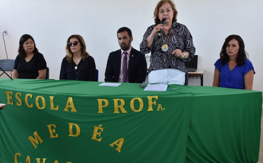 Projeto “Direitos Humanos em Pauta” leva cidadania à escola pública na Barra de São Miguel