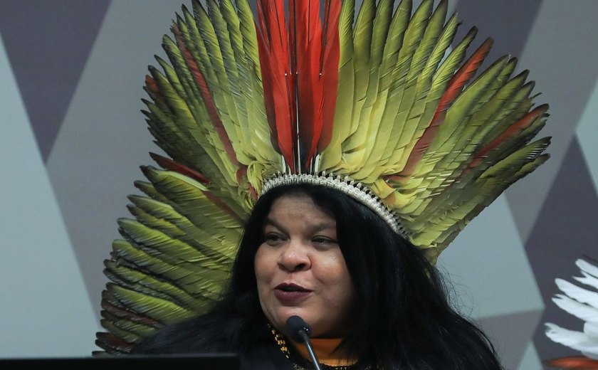 Sonia Guajajara vai receber título doutora honoris causa da Uerj