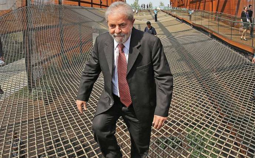 Desembargador nega habeas corpus de Lula