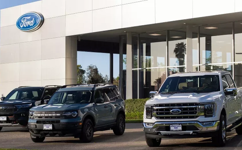 Ford tem tombo no lucro e suspende projeção por efeito potencial de US$ 1,5 bi com tarifa