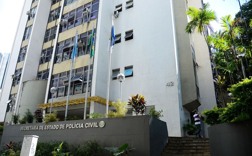 Polícia faz ação para prender suspeitos de integrar facção criminosa