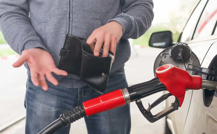 Preço médio do etanol cai na semana em 22 Estados e no DF, revela ANP