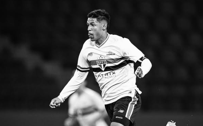Ryan Francisco passa por cirurgia no joelho esquerdo e só volta ao São Paulo em 2026