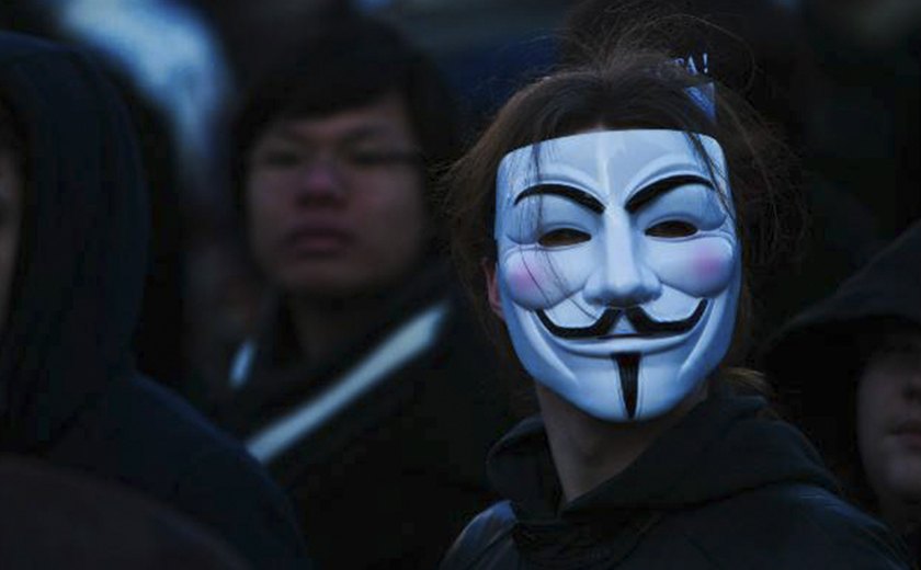 É possível combater terroristas pela internet?