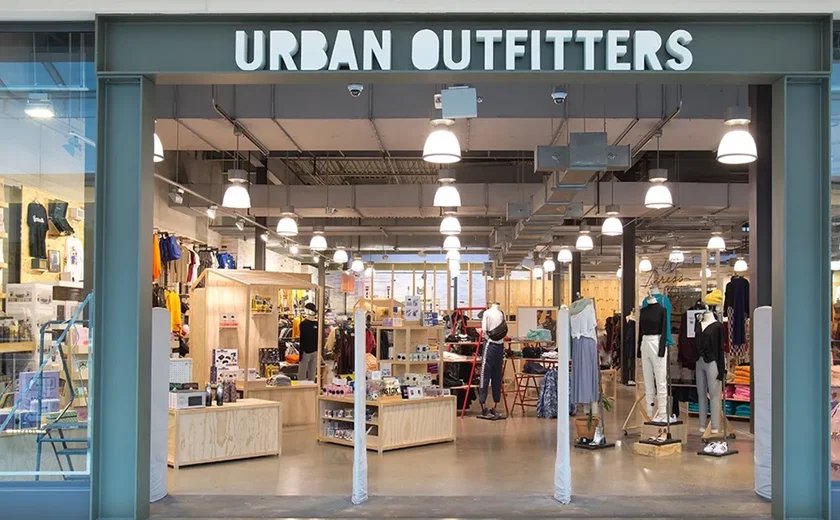 Urban Outfitters amplia lucro mais que o esperado; no pré-mercado, ação sobe quase 4%