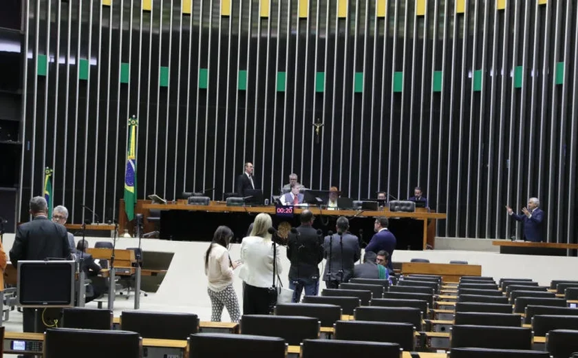 Relator do Mover publica novo parecer com taxa de 25% sobre importados até US$ 50