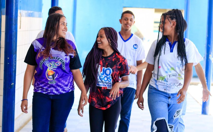 Edital de programa de intercâmbio traz requisitos para estudantes da rede estadual
