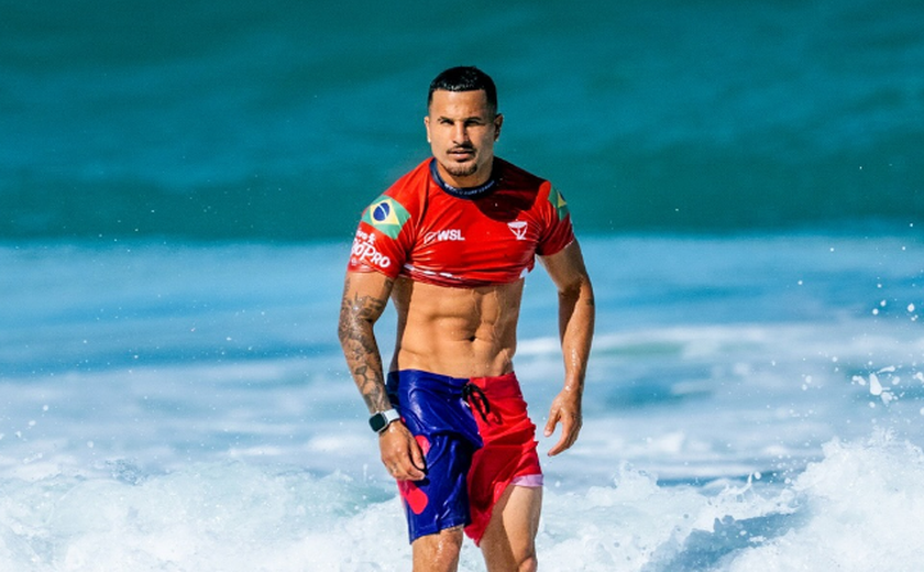 Italo supera repescagem e tubarão e se une a Yago, Filipe e Chianca nas oitavas em Jeffreys Bay
