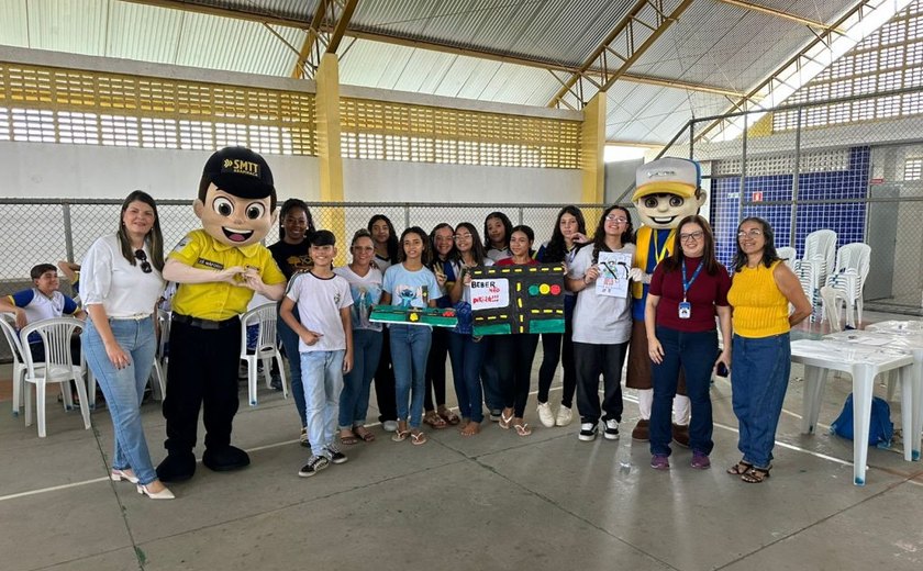 Maio Amarelo: estudantes da rede municipal participam de oficinas de educação no trânsito
