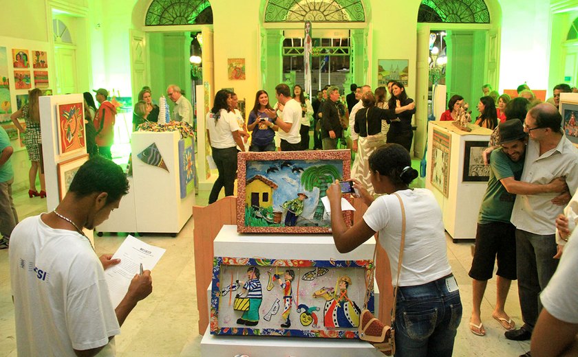 Museu Palácio Floriano Peixoto abre exposição de Lula Nogueira