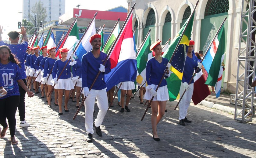 Escolas estaduais aceleram preparação para mais um desfile cívico estudantil