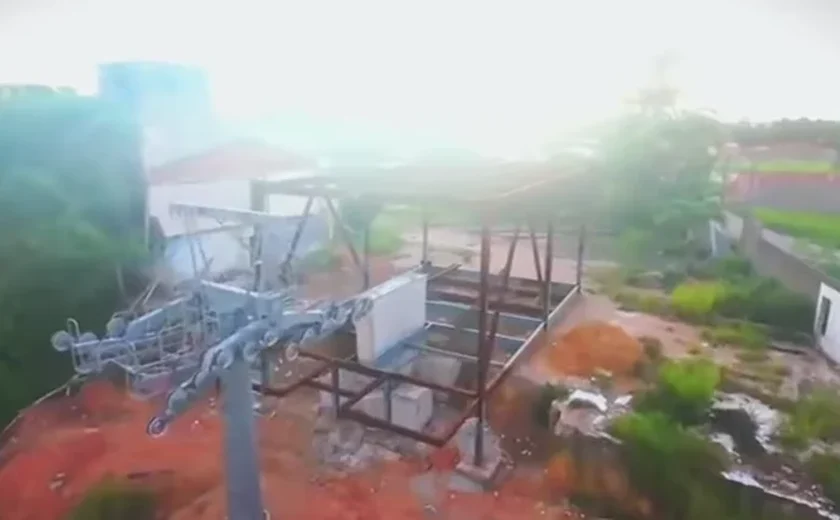 Estrutura abandonada do teleférico de Pilar vira alvo de denúncias da população