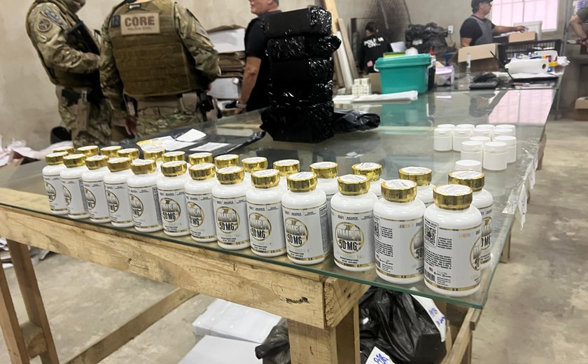 Polícia Civil deflagra operação 'Farmácia do Crime' e prende suspeito em fábrica clandestina