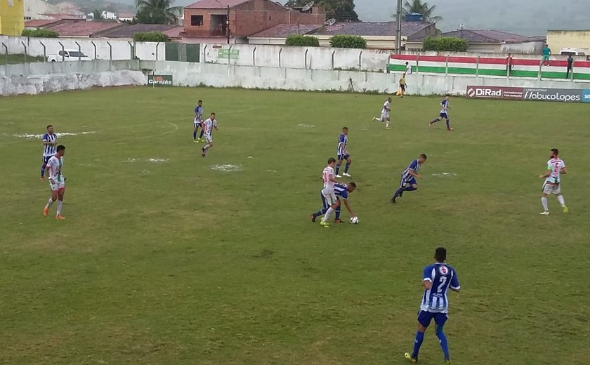 Coruripe vence o Jaciobá e leva vantagem do empate para o Gerson Amaral