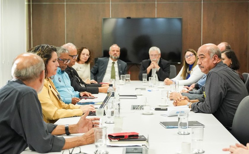 Governo federal assina acordos com mais duas categorias de servidores