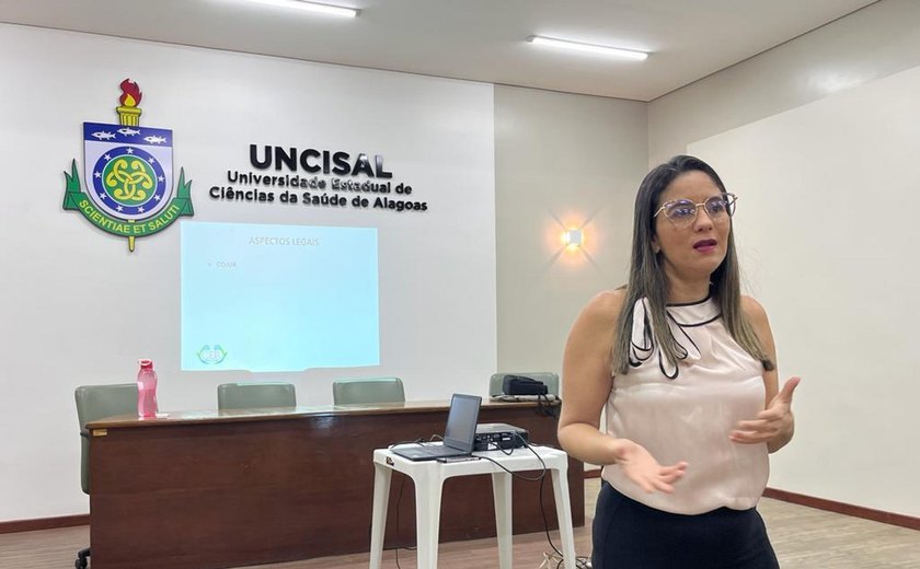 Uncisal lança seleção para assistente pedagógico e amplia equipe dos cursos da UAB