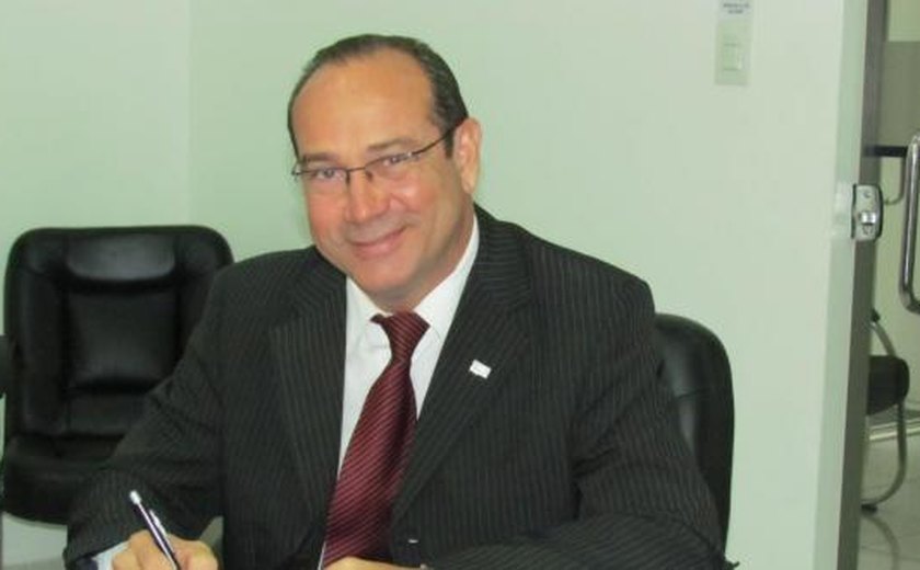 Lei do ISS não onerará empresários, diz presidente do Sindilojas