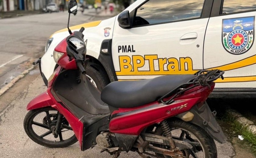 Batalhão de Trânsito recupera três motos roubadas em Maceió