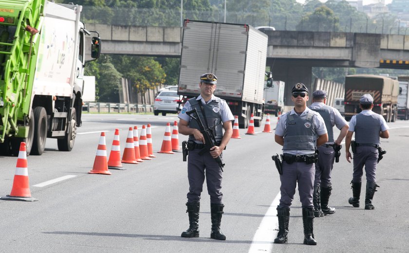 Polícia Rodoviária inicia operação para feriado de finados