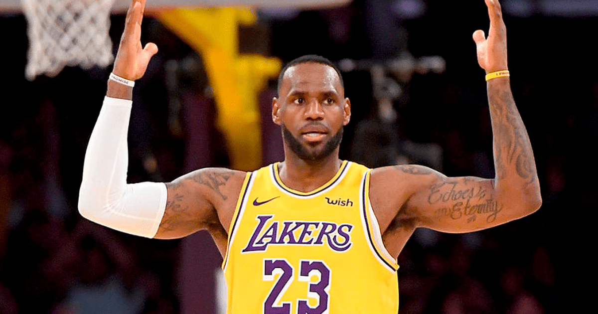 LeBron James elogia Stephen Curry e afirma: 'É o MVP da liga na atual  temporada' - Esportes - Jornal NH