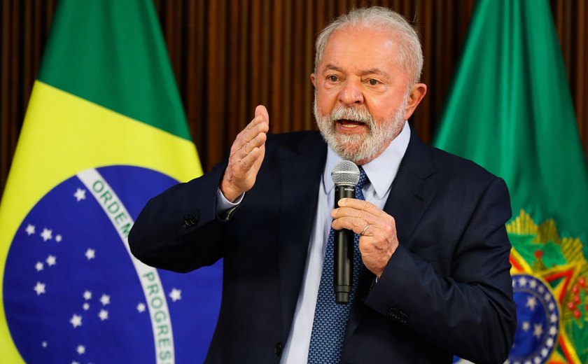 Lula e comitiva embarcam para os EUA para primeiro encontro com Biden