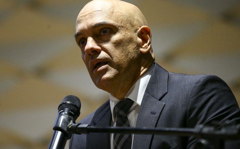Acusados de hostilizar Moraes entram com pedido de retratação