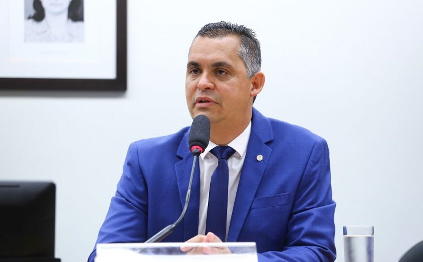 Audiência debate proposta que reserva emendas parlamentares para usar em catástrofes naturais